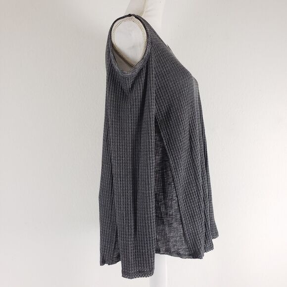 NEW!! Paper Crane SIZE L Gray Cold Shoulder Boho Long Sleeve Blouse Top Waffle - Picture 6 of 12